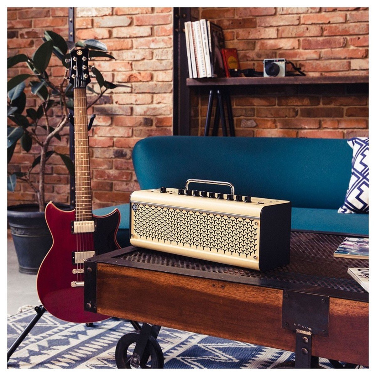Yamaha online thr10 bass